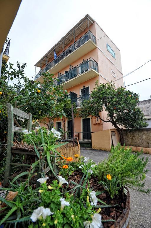 Hotel Benitsa Achílleion